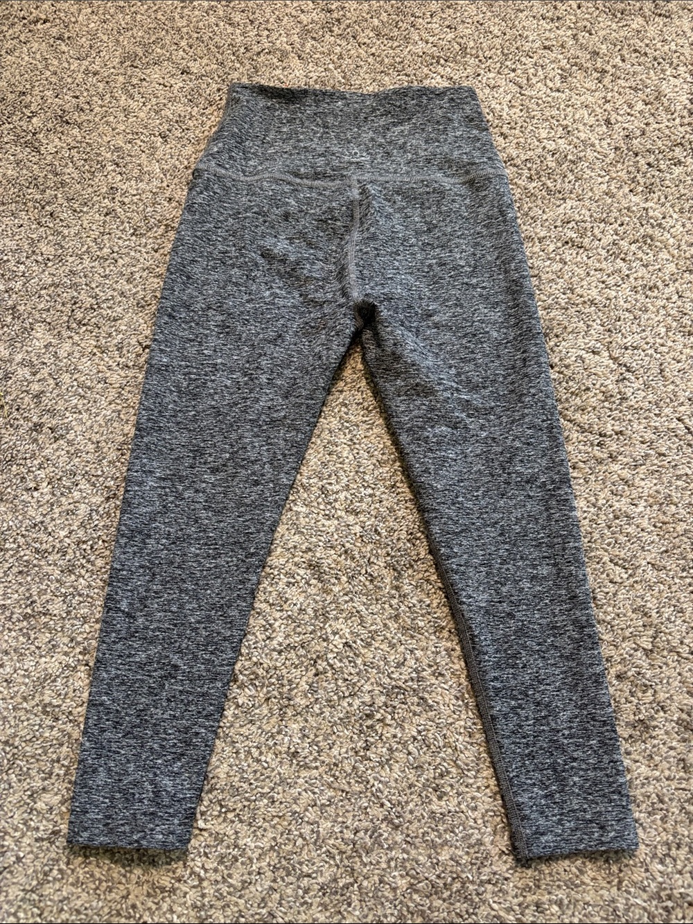 Beyond Yoga Spacedye Cropped Leggings size medium (19”) - Picture 4 of 5